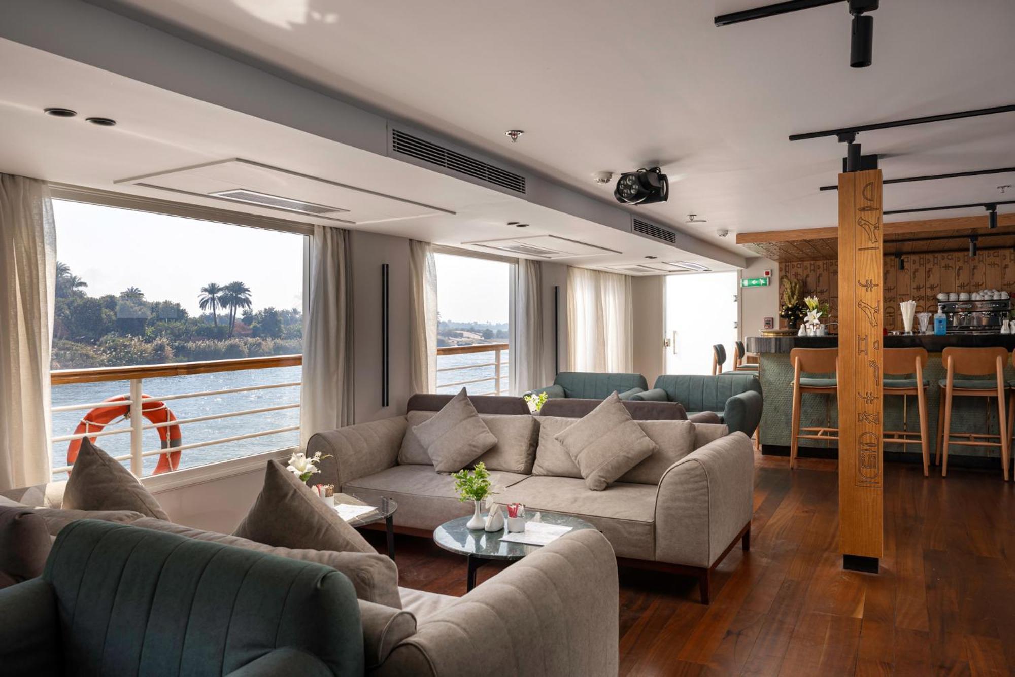 Tia Boutique Nile Cruise - Every Monday From Luxor For 04 & 07 Nights - Every Friday From Aswan For 03 & 07 Nights ภายนอก รูปภาพ