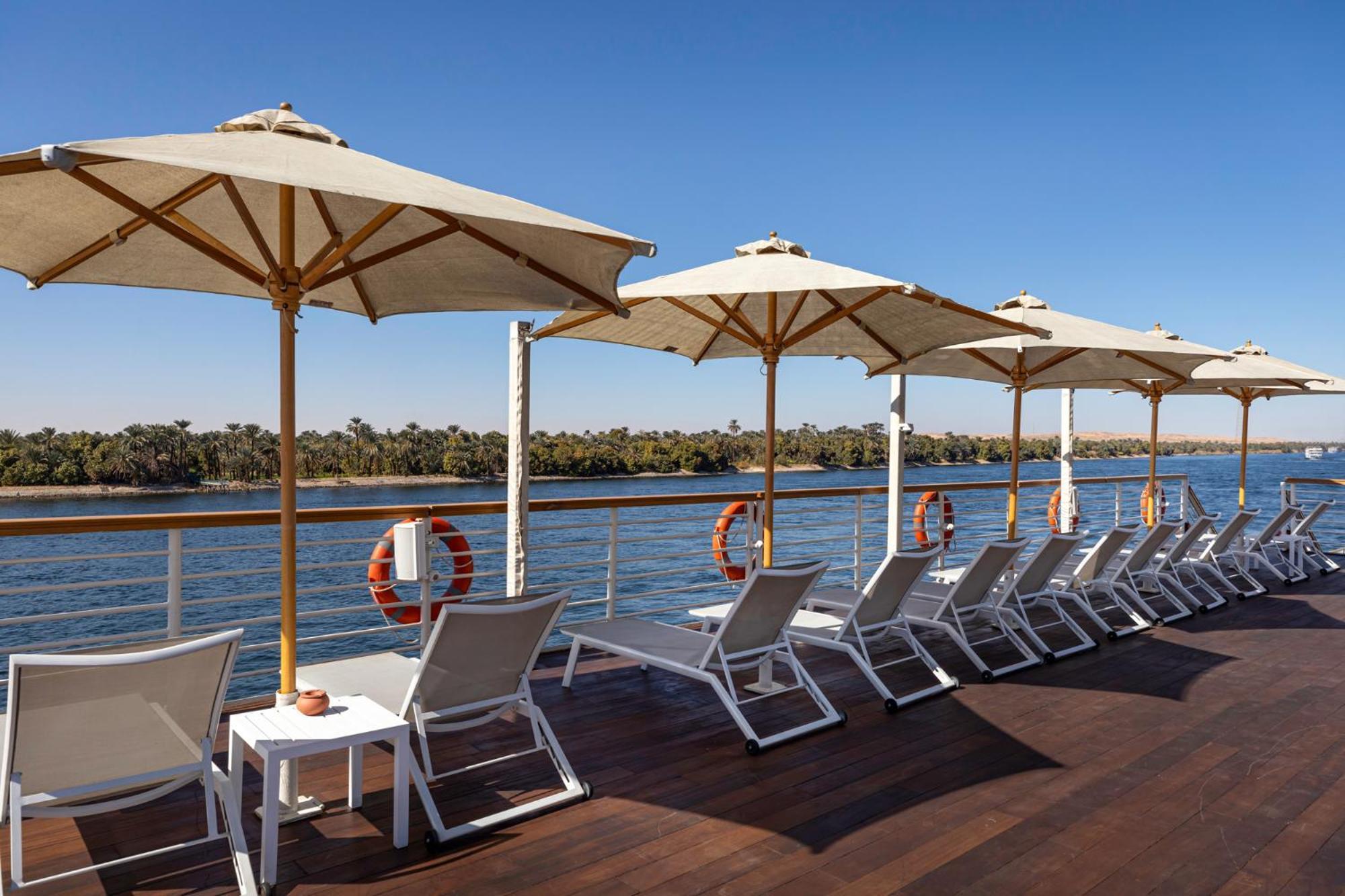 Tia Boutique Nile Cruise - Every Monday From Luxor For 04 & 07 Nights - Every Friday From Aswan For 03 & 07 Nights ภายนอก รูปภาพ